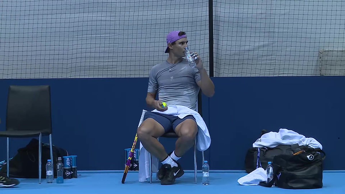 JulYTennis's tweet photo. Rafael Nadal practice at ATP Finals in London (@TennisTV ) (1) @AtPhotness #atpthirst https://t.co/hIfJzxPpx5