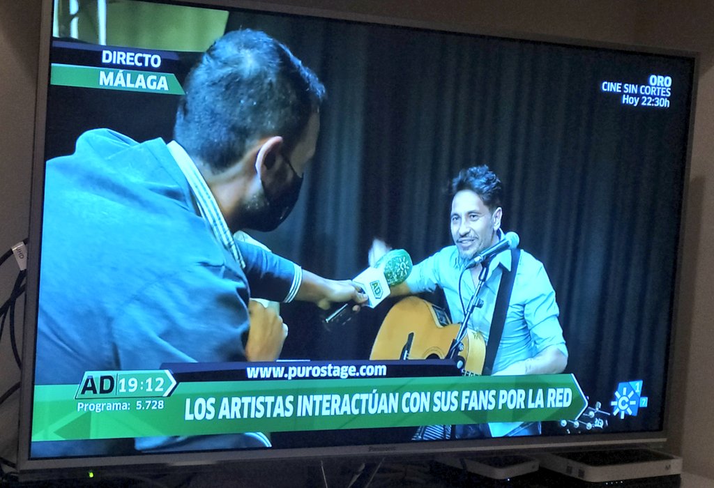 Cristinyti's tweet photo. Ya queda menos!!!! @DavidDeMaria @adirecto Gracias!!! En menos de 3 horitas... #purostage https://t.co/cjKNBYUah6