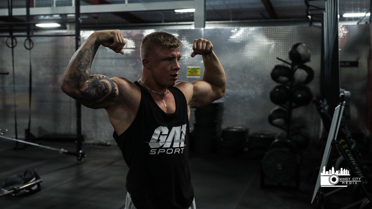 WindyCityMedia's tweet photo. Eyes on the prize 💪 #bodybuilder https://t.co/EdU3m9pJ9b