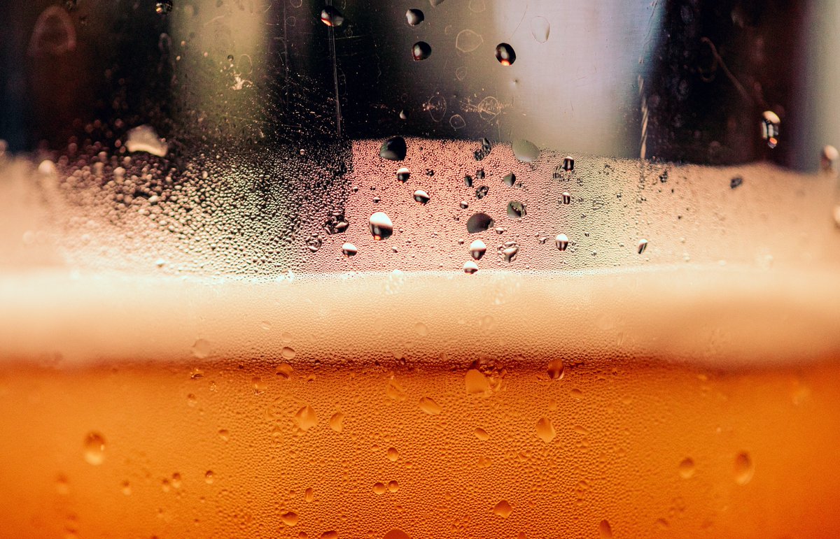 TwoCranesNMABQ's tweet photo. TGIF! Head on down to check out our local beer selection! 🍺
.
.
.
.
.
.
#twocranesbistroandbrew
#albuquerque
#newmexico
#oldtownabq
#abqfoodies
#patio
#abqbeer
#food
#beer https://t.co/tXOA2AKhiu