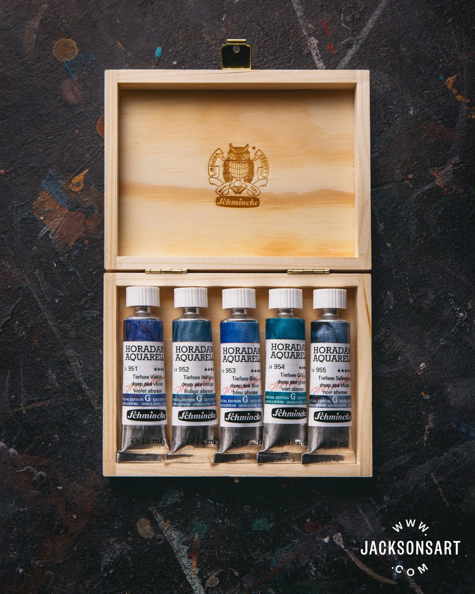 jacksons_art's tweet photo. Schmincke Horadam Super Granulation Watercolours contain unique combinations of granulating pigments, which separate &amp; settle into the paper surface for textural watercolour effects. Now available in wooden box sets exclusive to Jackson's customers:
https://t.co/EJVAAkeet7 https://t.co/9aK9seqWOP