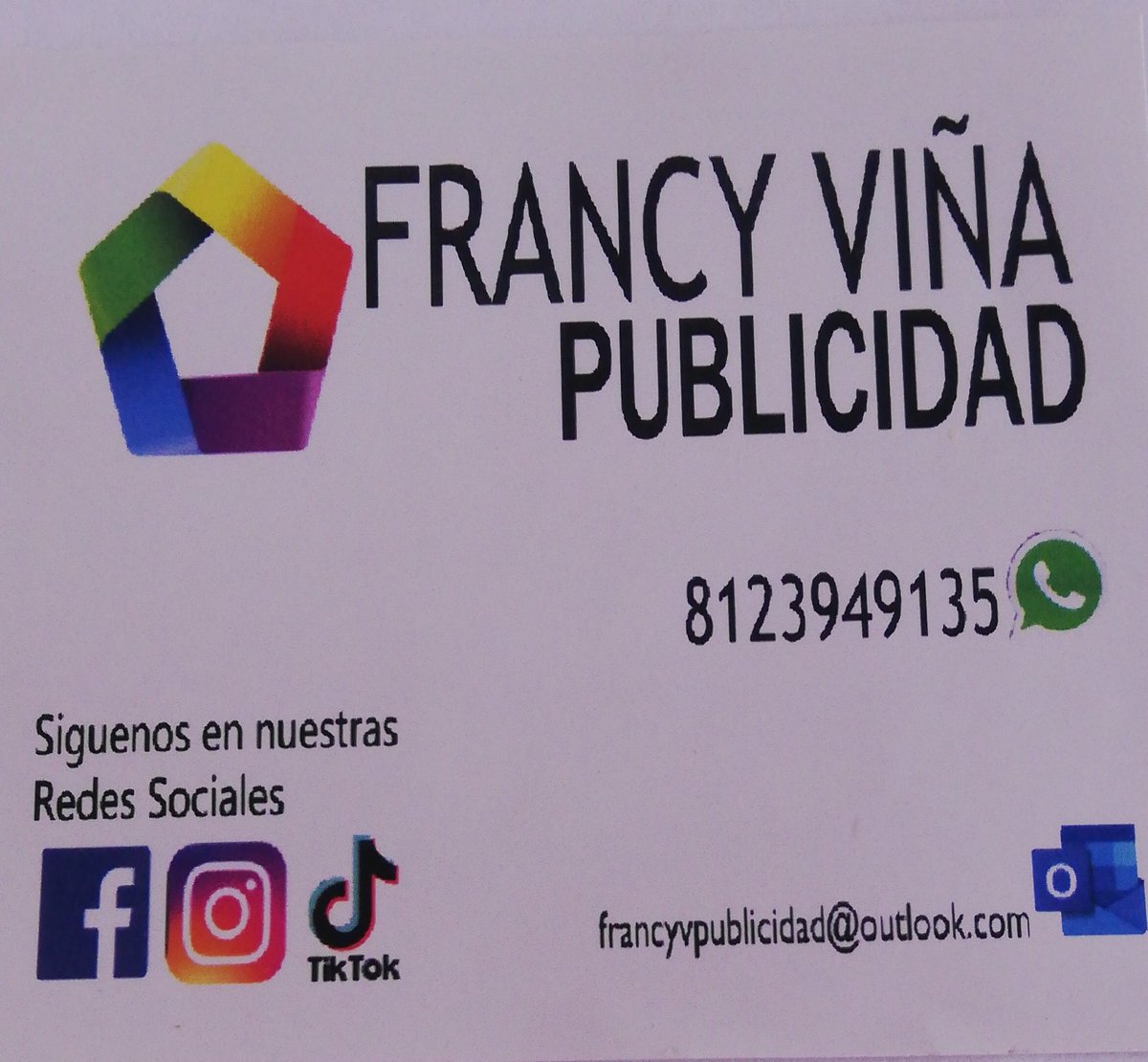 FrancyVinaP's tweet photo. #Diseño 🥳Porque todos👨‍👩‍👧‍👦 merecemos una Sorpresa 🎁 #DiseñoGráfico #Imprenta https://t.co/wA3NXd1Mii
