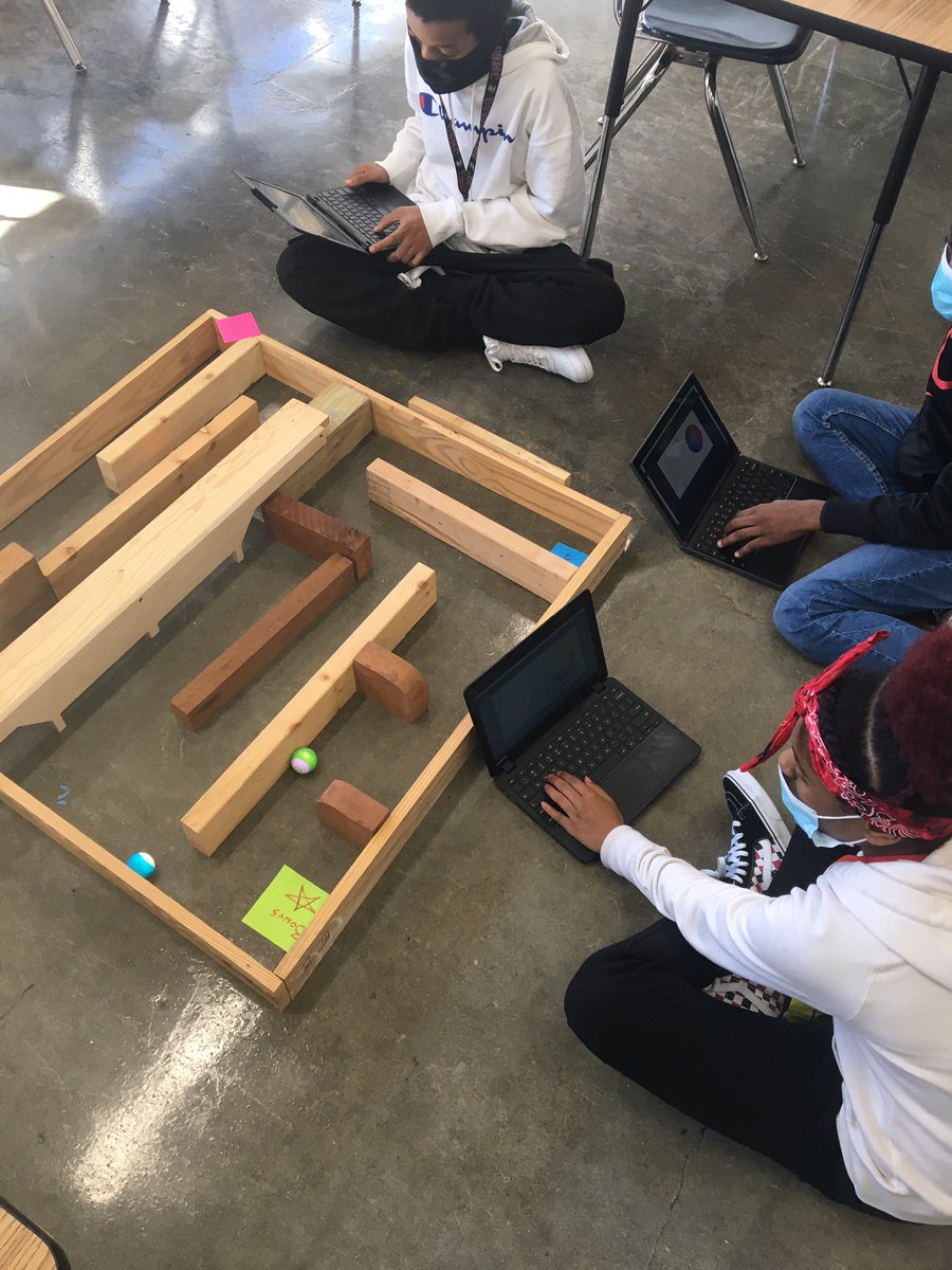 BrainerdVWeLab's tweet image. Finishing up a challenging coding/programming unit with a Sphero robot maze! @BHS_Excellence @VWeLabs @SpheroEdu