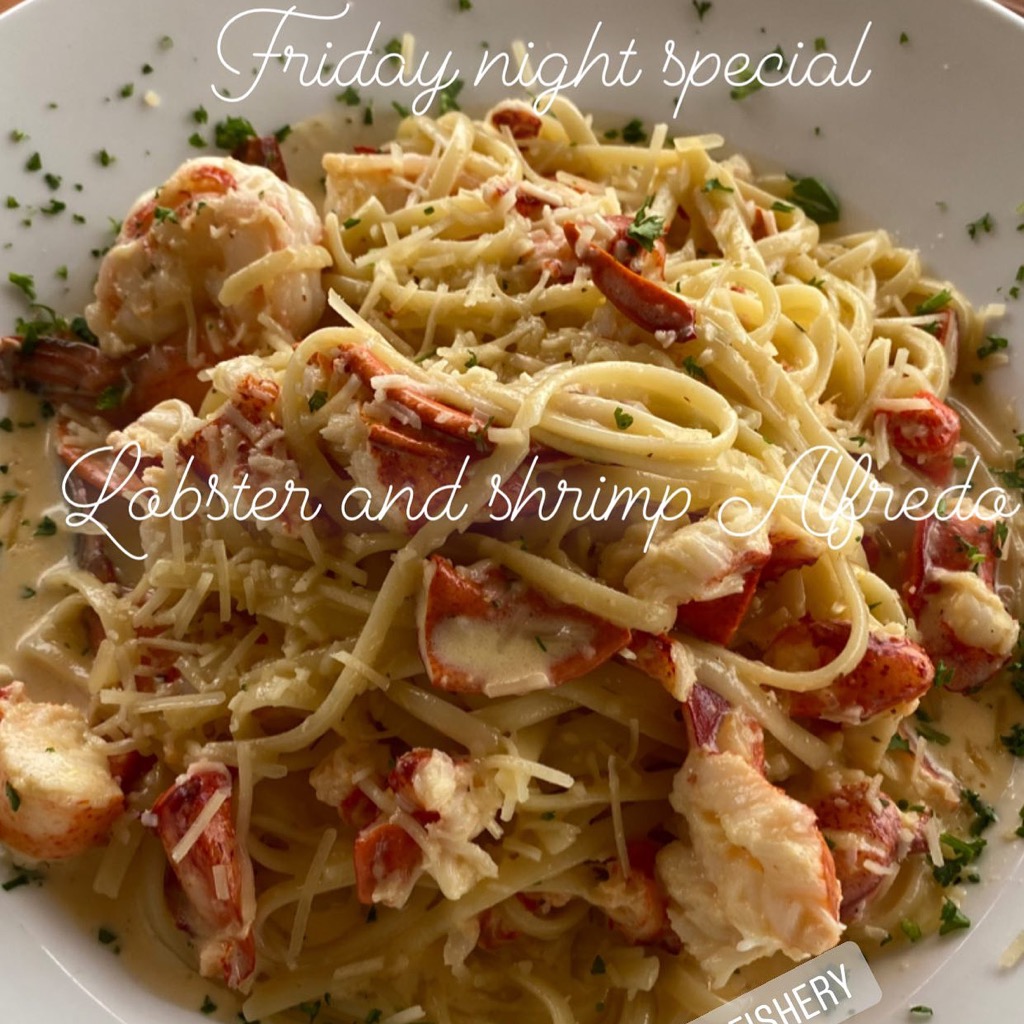 AtlanticFishery's tweet image. FRIDAY DINNER SPECIALS at Atlantic Offshore Fishery 
Starting at 4 pm today
-Baked Cod with Cracker, Dill &amp;amp; Lemon Zest Crust
-Lobster and Shrimp Alfredo
See our complete menu at: atlanticfisherynj.com/menu
#BoatToTable #picoftheday #freshfish