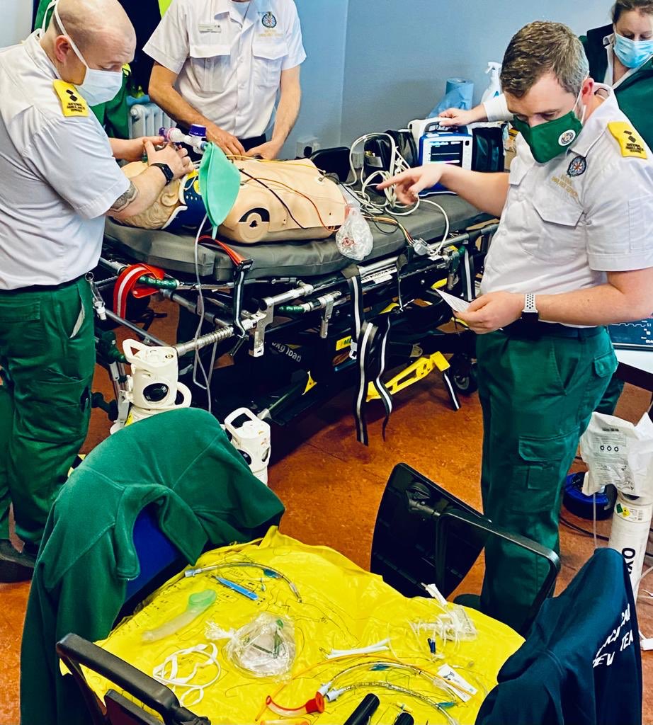 NASCriticalCare's tweet photo. After a very busy 2 weeks, our @AmbulanceNAS Critical Care Paramedic students have finished up their induction block and move on to clinical placements in ICUs around the country and on @MICAS_NASCCRS for the next 5 weeks. 

Thanks to all students, faculty and staff! @NasDirector https://t.co/SDmzBux15a