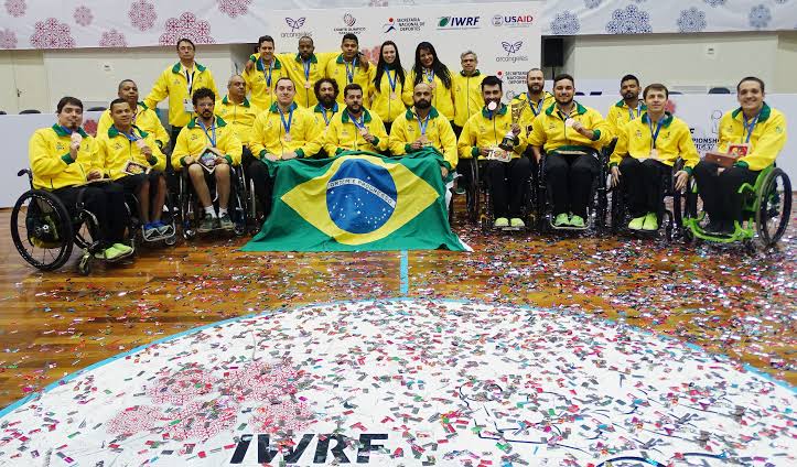 direitonoponto's tweet photo. Honra de pertencer a #familiarugby
Seleção Brasileira de Rugby Cadeira de Rodas.
#abrc #abrcrugby
Vírus Chinês FDP. https://t.co/WCIw7wzZ0B