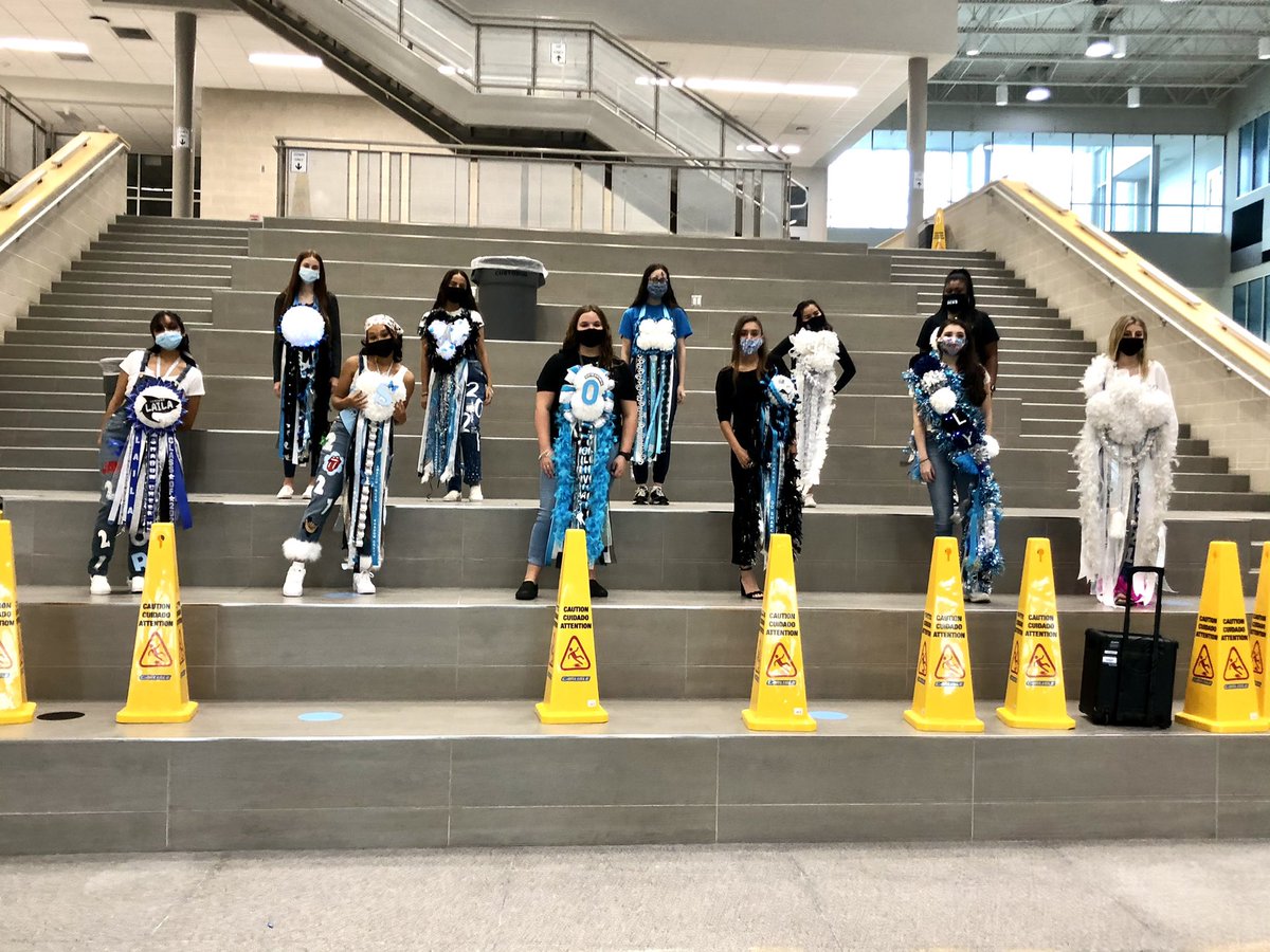 SharkYearbook's tweet photo. The mum competition is heating up. Great job Sharks! #hoco2020 #hocomums #schoolspirit #shadowcreekhighschool https://t.co/wH06M7DEBb