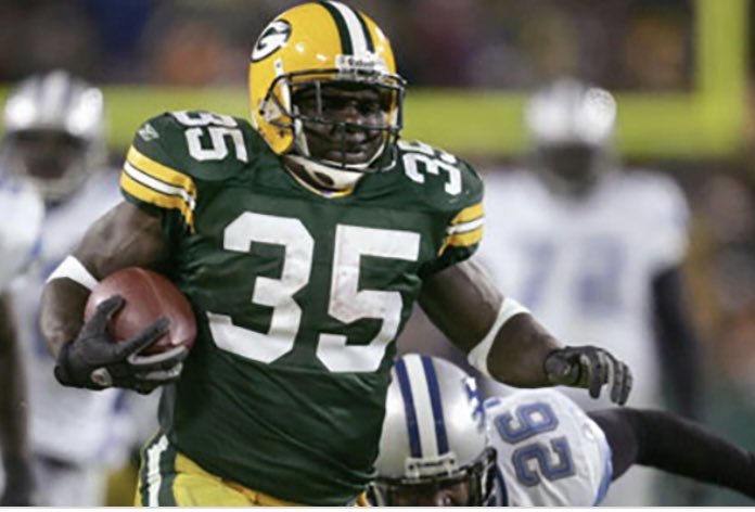 dfuttdotcom's tweet photo. @Gridiron Samkon Gado. 2x NFC rookie of the week in 2005. He’s now a doctor! https://t.co/ep3RaI77W6