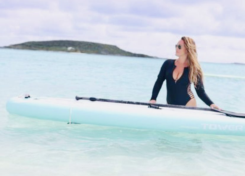 Paddling into paradise.  ☀️
#luxurybeachvacation #stanielcay #exumas #FridayVibes