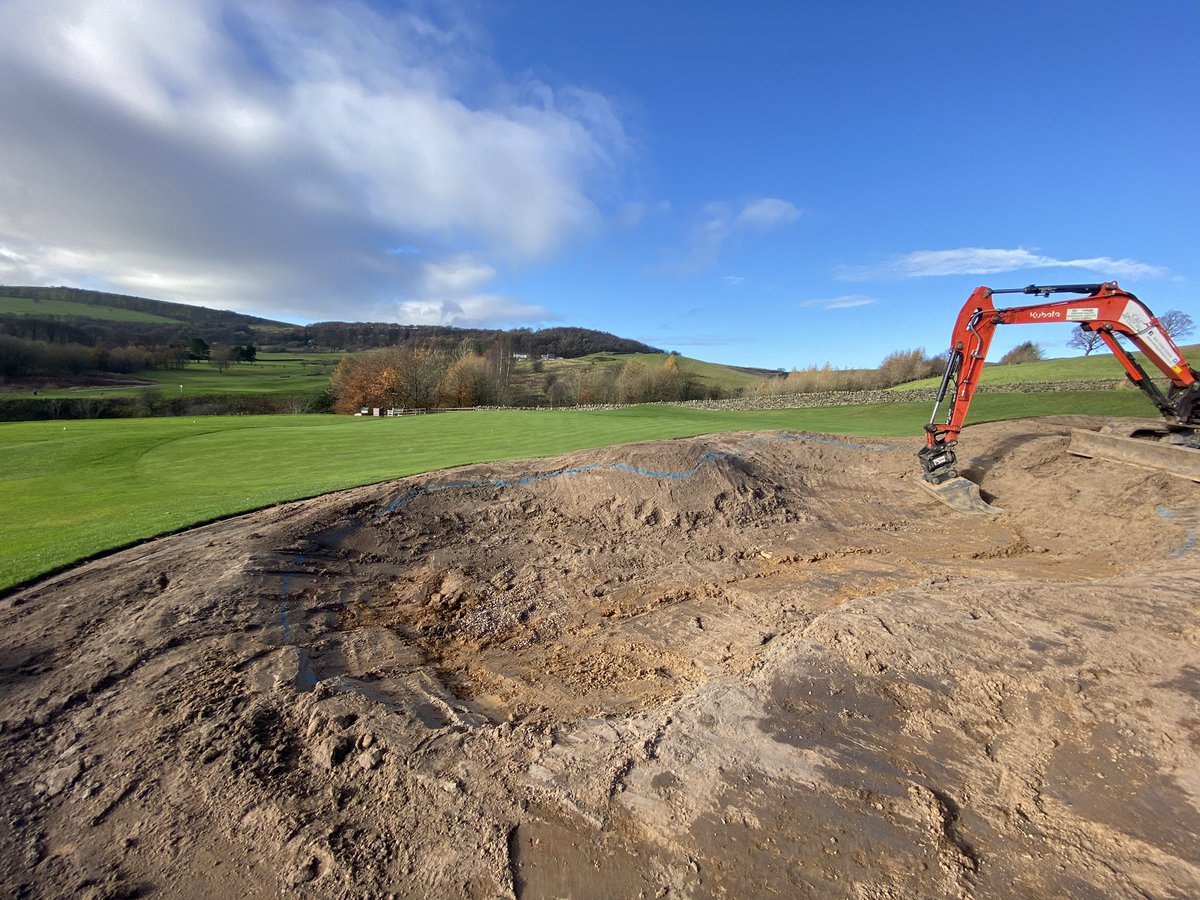 cc_golfscapes's tweet photo. #Hydroseeding retaining walls and #toroprocore648 @Whitkirkcc have kept @Thomo661 busy this week whilst I made a start @CavGC @jonathangaunt stunning golf course with fantastic views all round https://t.co/06HwU1LObt