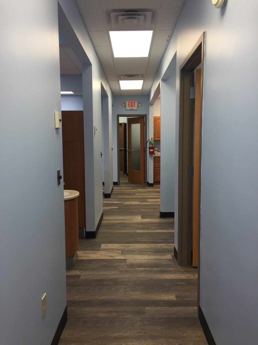 green_light_us's tweet photo. One more #commercial project completed!

#Flooring 🔨

#Painting 🎨

#Woodwork 🌳

#Plumbing 🚿

We do it all!

Contact us and get a free estimate! Contact info below! 👇

Phone 📱 : 618-979-4307
Email 📧 : greenlightconstruction@yahoo.com
Website 👨‍💻 : https://t.co/OHKjw2x7Lr https://t.co/776g8VGMNa