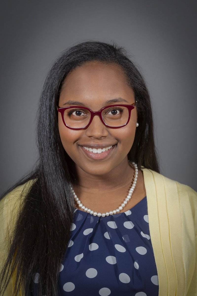 WVUHonors's tweet photo. Marleah Knights is a second-year student from Morgantown, WV. She is majoring in biology and double-minoring in professional writing and medical humanities and health studies. As someone who grew up in Appalachia, Marleah learned that access to healthcare in the region can be https://t.co/ySNFkTNI57