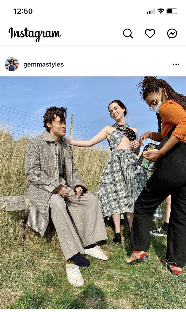 sohappilyjulia's tweet photo. so like why can’t my brother also be on the the cover of vogue https://t.co/pESJNLOaLJ