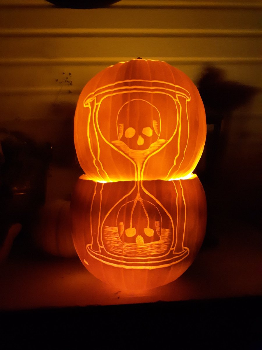 AccidentallyEmo's tweet photo. Fruits of my labours from the last month of @UnusAnnus. 
Hope ya like these soft bois &amp; double decker pumpkin.
Thank you for the past year,
It was unus-honestly inspiring.
#UnusAnnusisoverparty
#UnusAnnus https://t.co/S10qLmLV1c