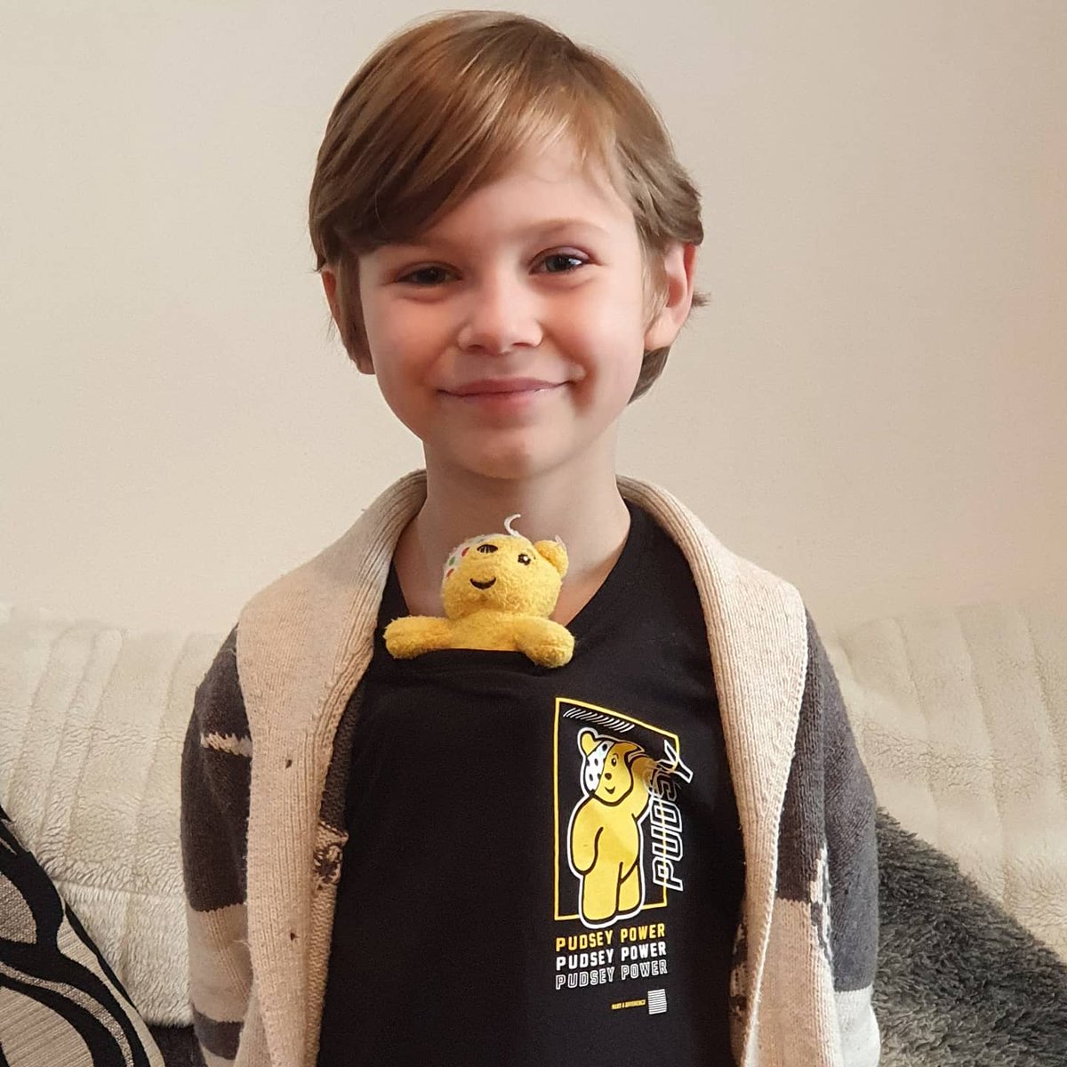 MedinaBuckley's tweet photo. @DeePointPrimary Just seen our amazing school @DeePointPrimary on the BBC. IB is made up... he wants to know if he will be famous now 😄😄 https://t.co/eP7QD7Z7Bz