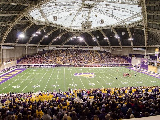 edlensing's tweet photo. 110% COMMITTED!💜💛 https://t.co/JJ0Nqsk68m