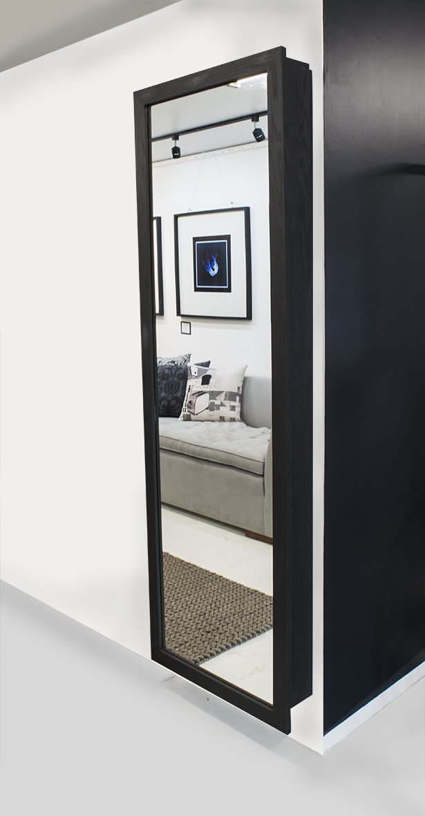 estudio_negro's tweet photo. En espacios reducidos encontramos los elementos  funcionales adecuados que favorezcan tu bienestar. Solución de diseño: #espejo pull-out para #guardar y #organizar objetos de uso diario.
#EstudioNegro #Espaciosreducidos #DiseñoInterior #Mobiliario https://t.co/9Zie1JptNQ