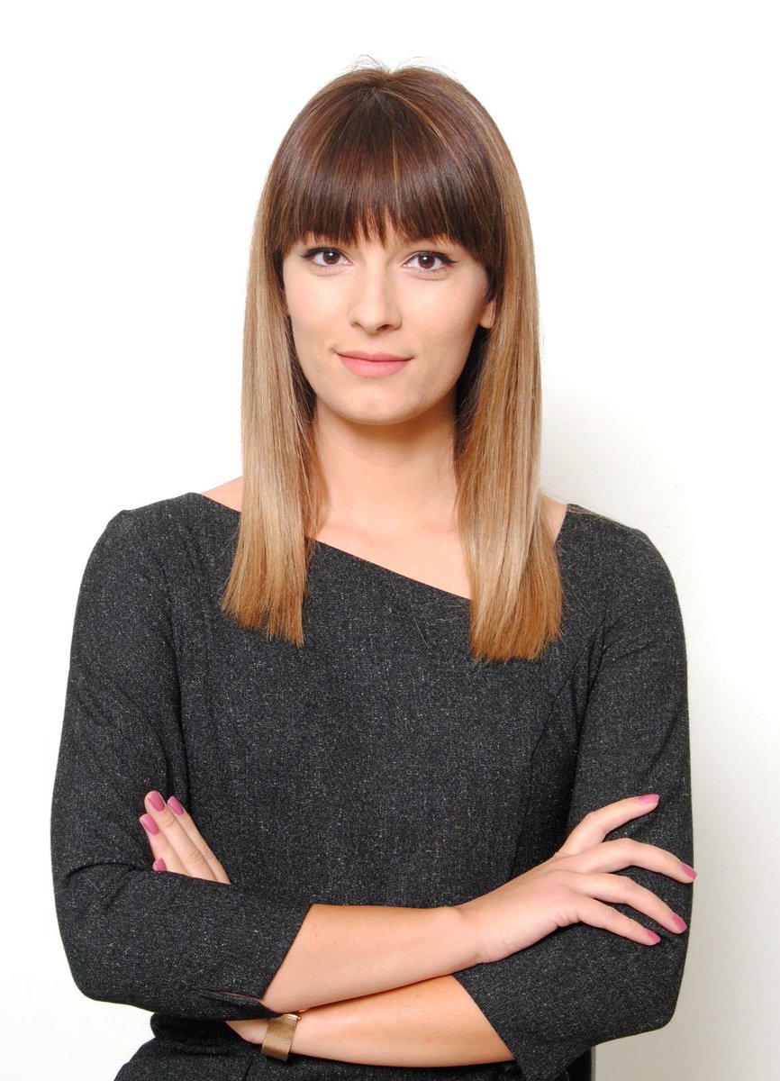 prozbori2020's tweet photo. Šta biste poručili @jovana_amovic ? Kako možete pomoći Jovani, ako bude izabrana? Imate li neke sugestije ili savjete, slobodno je kontaktirajte.

Ukoliko niste pogledali Jovanino gostovanje➡️➡️➡️https://t.co/8IQj2Komet

@IRIglobal  @IRIGenDem #lokalniizbori2020 https://t.co/be0fTlstKx