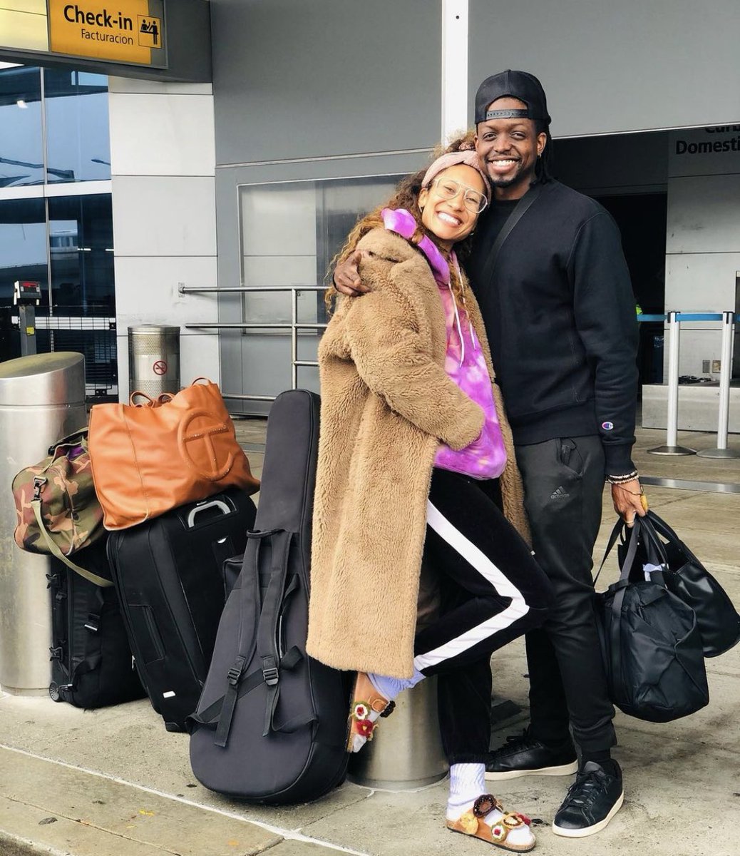 ElaineWelteroth's tweet photo. 6 month marriage update: We’re going GOING back BACK to Cali CALI Cali!! After getting married on our beloved Brooklyn stoop and surviving lockdown in less than 1,000 sq ft—we decided to move across the country (in the middle of a pandemic 😅) because space and sunshine calls... https://t.co/bVvH9mXjvC