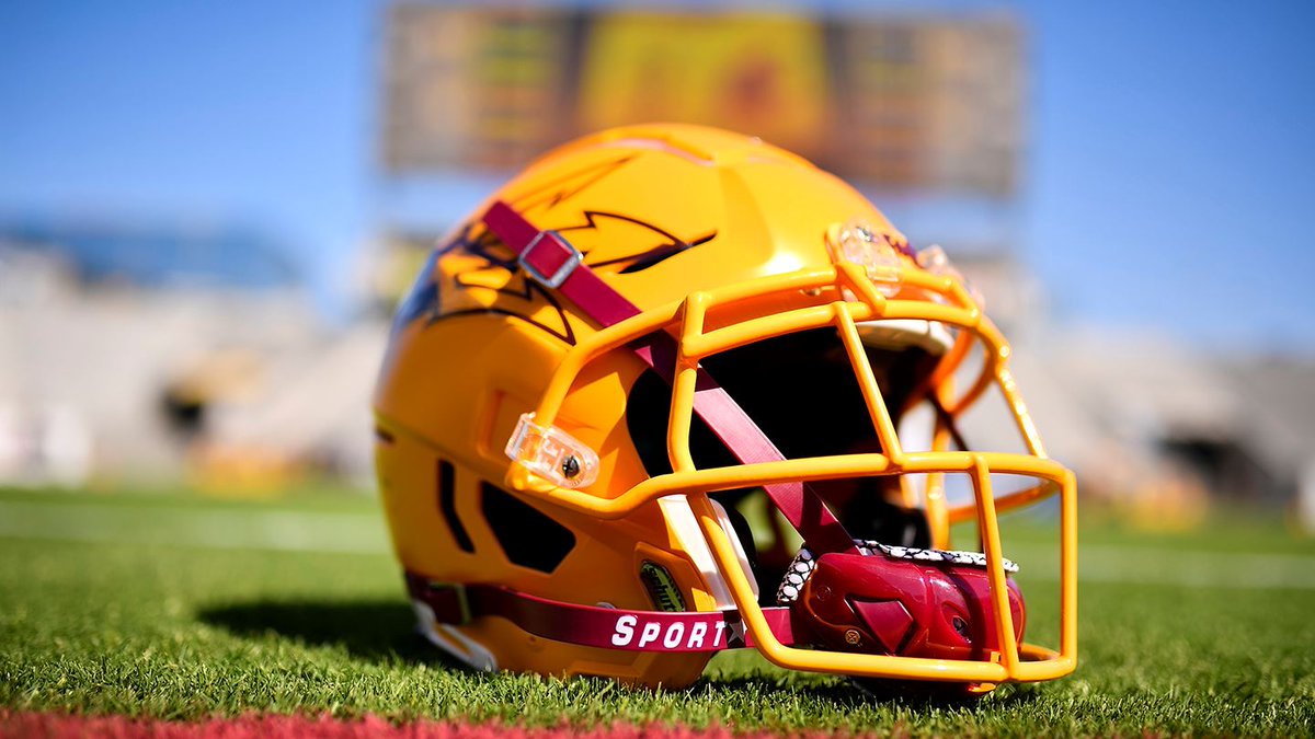 ASUPolice's tweet photo. #SunDevilFootball has canceled Saturday's game against California due to positive COVID-19 tests amongst the team.
See the full statement here: https://t.co/03XRZfCS8I

Help us #SlowTheSpread by wearing a mask and practicing social distancing.
#ForksUpMasksUp #ASUPolice https://t.co/gxCQFBbD0R