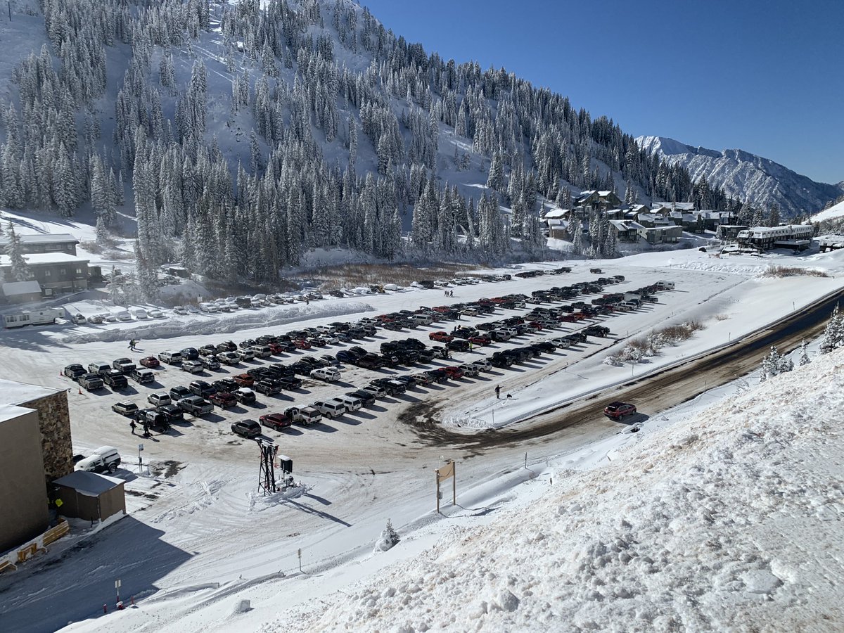How popular has ski touring / uphill skiing become? There were 226 cars in the <a href="/AltaSkiArea/">Alta Ski Area</a> parking lot on Thursday morning. 

Probably about 30-40 of those cars are employee / Alta vehicles.

Wow.