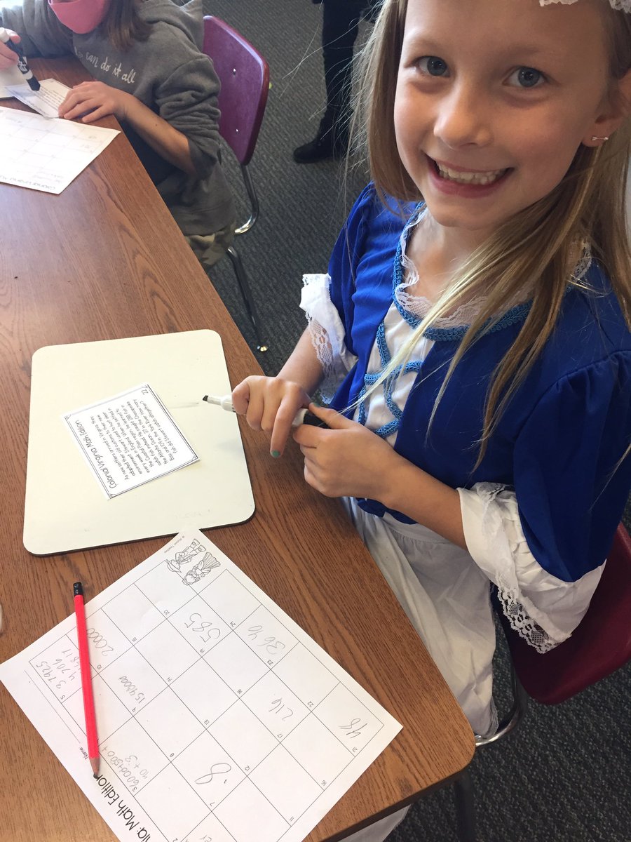 melanie_beetz's tweet photo. NDES 4th grade enjoying a day learning about Colonial America to build background knowledge before studying the American Revolution! https://t.co/W9epwf54Bv