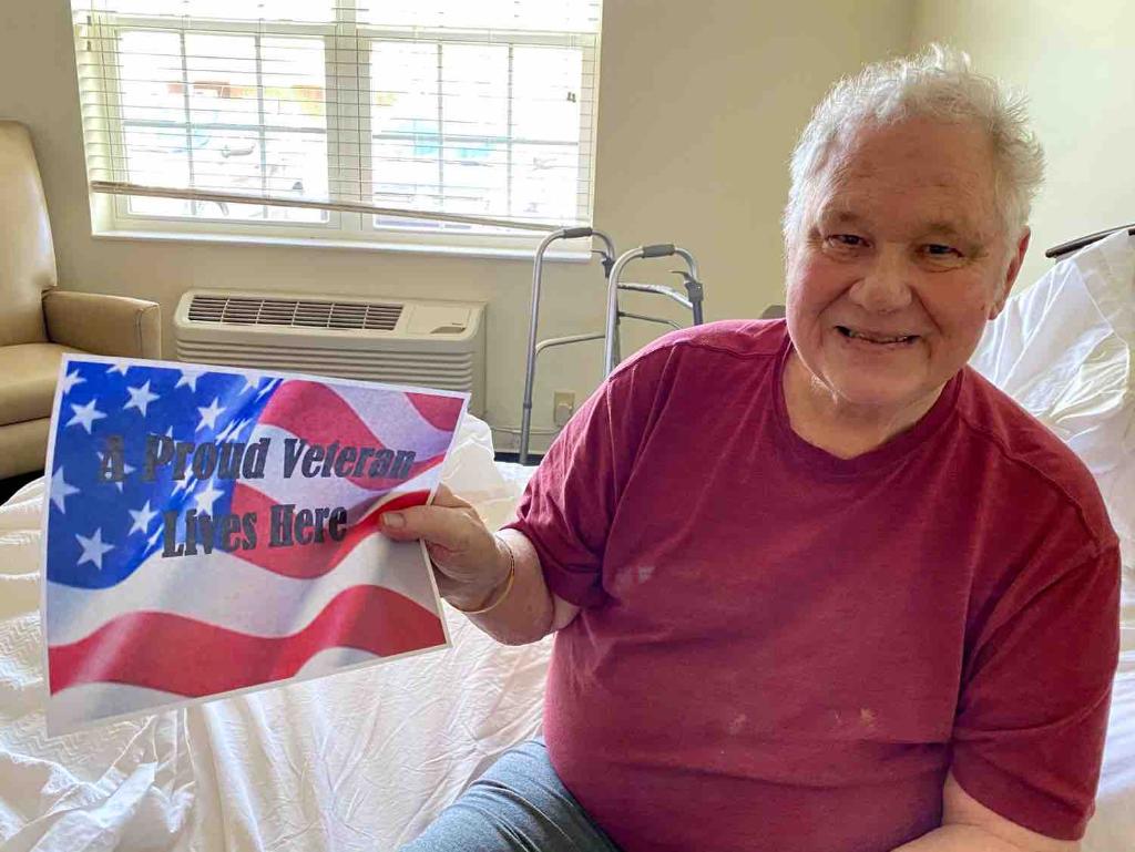 Hearthstone_HC's tweet photo. We loved getting to honor our veterans on Wednesday. They each received a certificate, door sign and a homemade cinnamon roll! Thank you to all those who have served for our country🇺🇸 https://t.co/KOtFBSYwtv