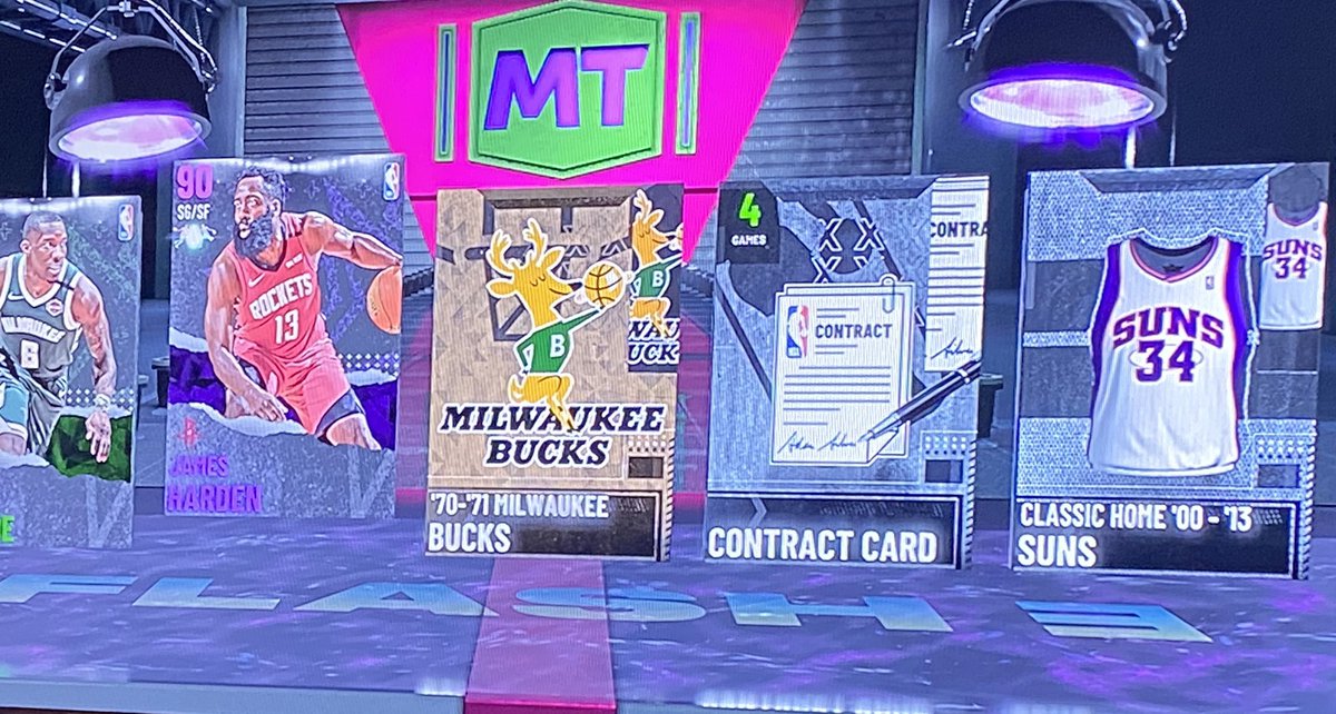 YoungBarxan's tweet photo. @2k19Locker https://t.co/vCcX4mUhhH