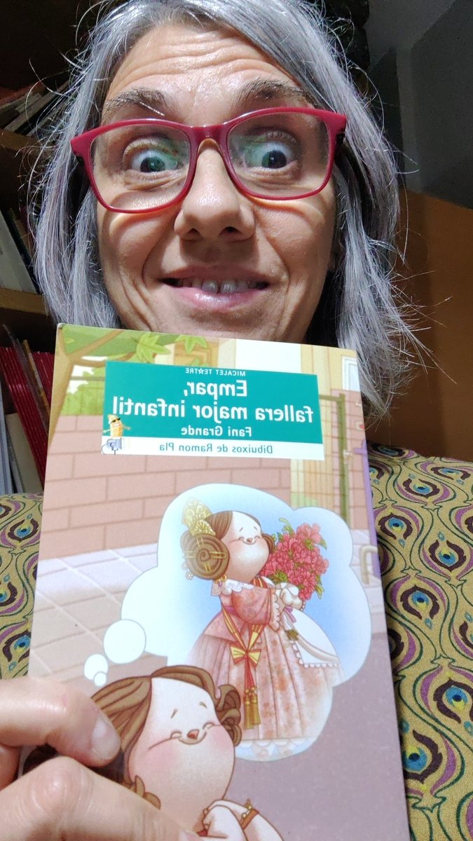 mariaviu's tweet photo. Ei, @bromera, ací teniu la foto!!! 🤣
Tant de bo que em toquen les entrades!!! 😍
#plcareptes5 https://t.co/YdPAeJpehP