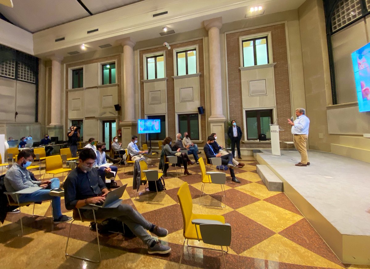 EdtechSpain_Org's tweet photo. Ayer celebramos el III Foro de Inversión en #startups de educación.
Emprendedores con talento, inversores top, datos relevantes del ecosistema #EdTech y premios sorpresa.
Si te lo perdiste o quieres revivirlo, puedes verlo aquí 👉🏼 https://t.co/PkK4t5nOd9
#FOROINVERSIONEDTECH https://t.co/GtNQiidfwX