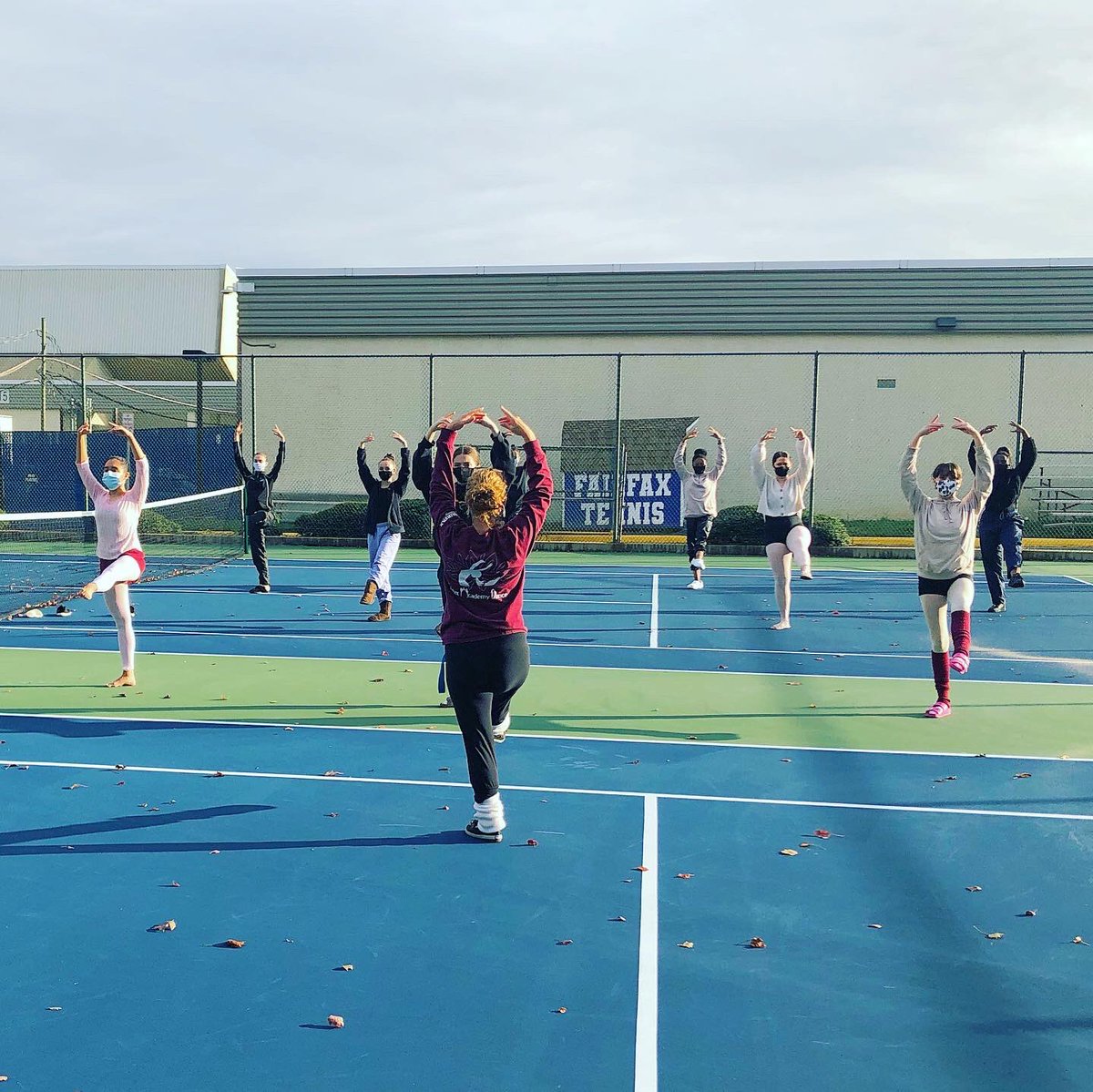 Fairfax_Academy's tweet photo. Our #dance class literally did NOT ‘skip a beat’ when we had a Fire Drill during class! 😲
BIG shout-out to our students AND amazing Mrs Barnes for acclimating to the sudden change &amp; demonstrating that their drive &amp; passion supersede ALL expectations. 🙌🏻
@fcpsnews @FairfaxSchools https://t.co/xJATDf7oyD
