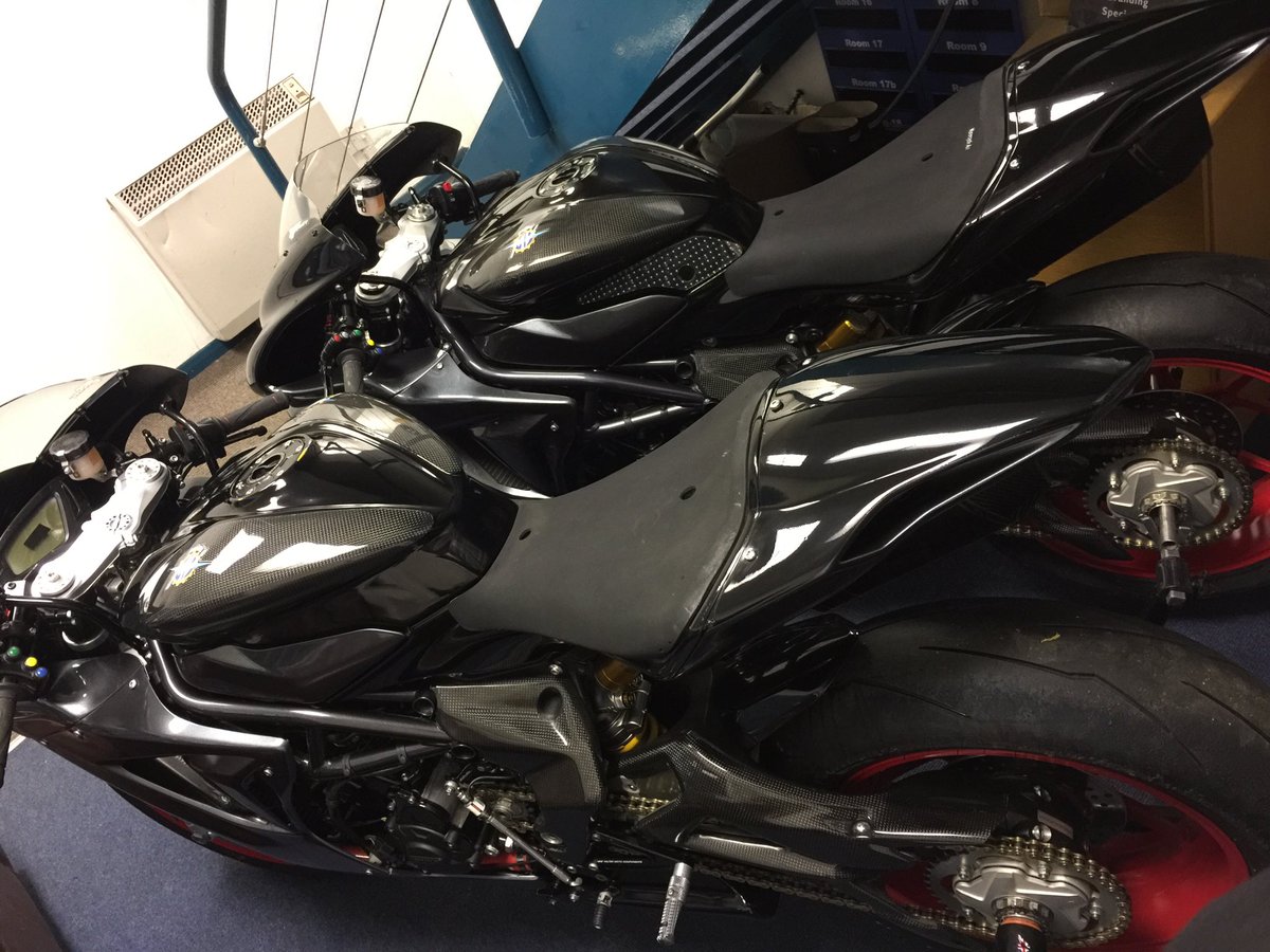 That it we are ready 2 bikes done finished ready tor winter test ⁦<a href="/JamesBull37/">james bull</a>⁩ ⁦<a href="/steve17brogan/">Steve Brogan</a>⁩ ⁦<a href="/FocusedEvents1/">Focused Events</a>⁩ get this puck down over let’s get going big year 2021 🏁🏁💪💪✊✊
