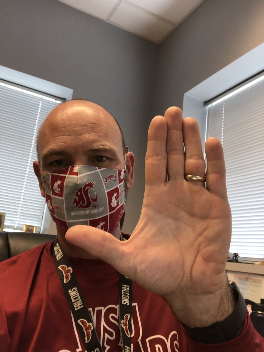 Michael70880931's tweet photo. @LMSprincipals @afletch23 @SaxonPrincipal @FESfoxes @SESSuperstars @Stellar_K @twodot68 @PullmanHS @Scott_AWSP @ndplum @principalhilmes @NickRolovich @chrisreykdal @cbrandonchapman Back at you Cameron!!!
GO COUGS!!!! https://t.co/fcrVyl3Bzn