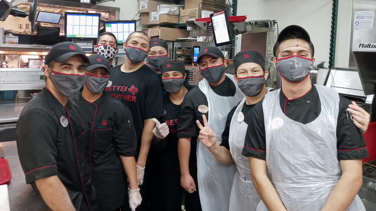 We would like to give a big shoutout to our Dixieland Team!! Our Drive-Thru beat a new car record today during our lunch rush hour 12pm-1pm!! 🎉189 cars!🎉 
Way to go team!!😊😊 
We love what we do and it’s always our pleasure to serve you!!❤️