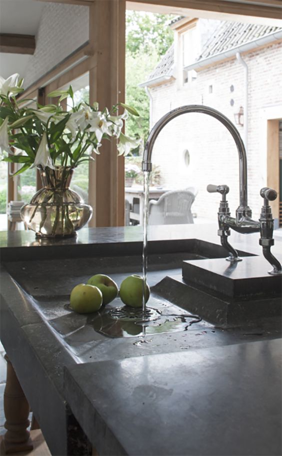 Stonetrashhq's tweet photo. Vote for your favorite #stonesink 1, 2, or 3?

https://t.co/ivhMQhGlVw

#StoneTrash #Marble #soapstone #quartz #kitchen #kitchendesign #interiordesign #design #poll https://t.co/mbilEOD98i