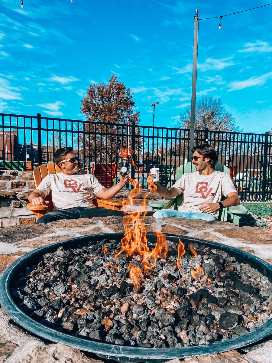 MSUBearVillage's tweet photo. Swing by the leasing office to get FREE t-shirts for touring BV today and tomorrow! 🤩

Limited supplies last! https://t.co/NNxoTpSpfA