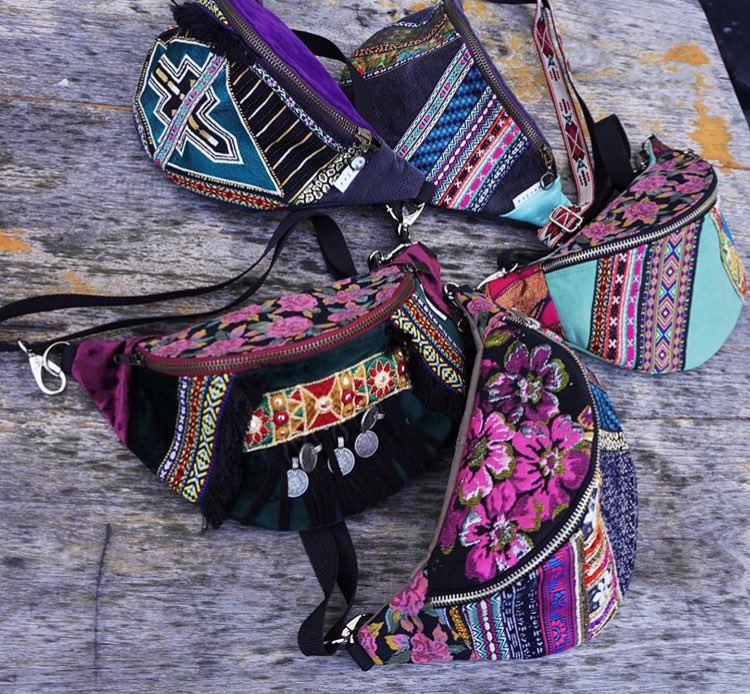 18. BRYZKADziewczyna przerabia wszystko co ma pod ręką na nerki, saszetki lub plecaki. Super inicjatywa upcyclingowa. Ceny między 70 a 180 zl.strona internetowa:  http://bryzka.com&nbsp;