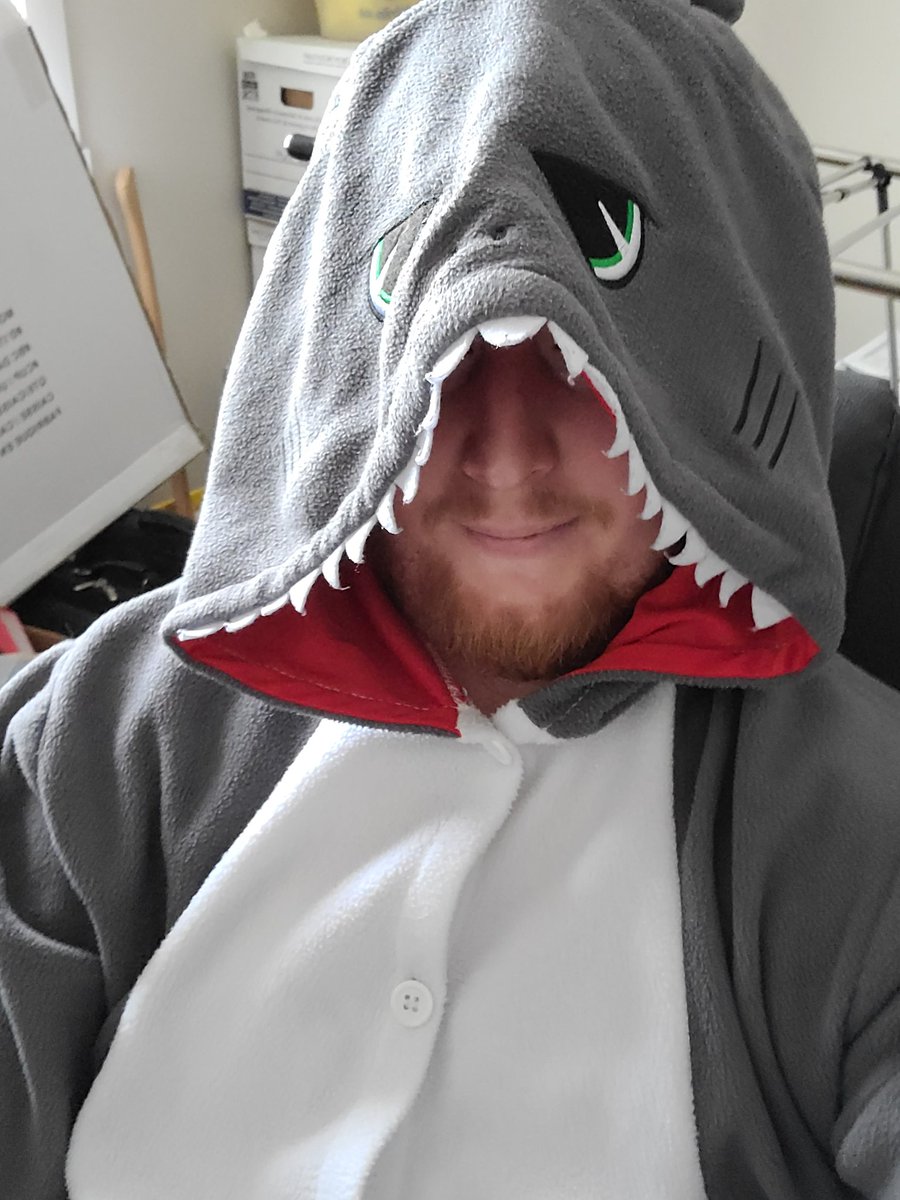 IAmBrian888's tweet photo. Today is the first of what I assume will be several #ImAShark days this winter https://t.co/PF2l1PdvwO