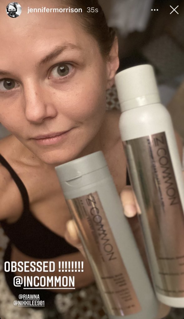 JMOFamily's tweet photo. Jennifer Morrison @jenmorrisonlive obsessed with #incommonbeauty products by @RiawnaCapri  and @NikkiLee901  #jennifermorrison https://t.co/pTM92clfvw