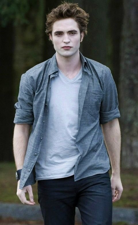 twilight renaissance | fanpage tweet media