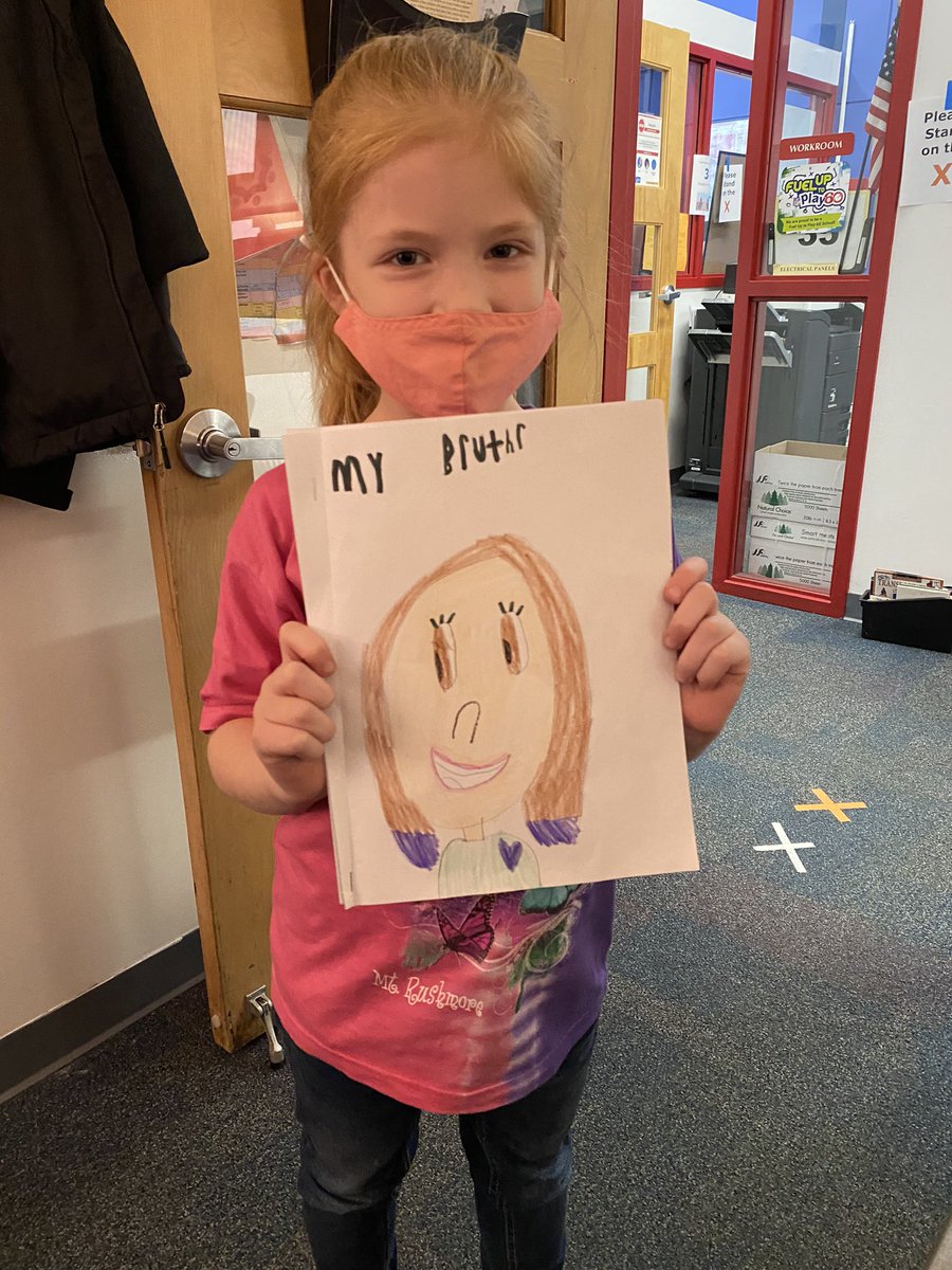 JakeHartley_nkc's tweet photo. 2nd grade S sharing her published writing! Not just telling emotions or what happened, but showing by using dialogue! #CrestviewProud @Crestview_NKC @MrsFitz107 https://t.co/c4oZbTIjvi