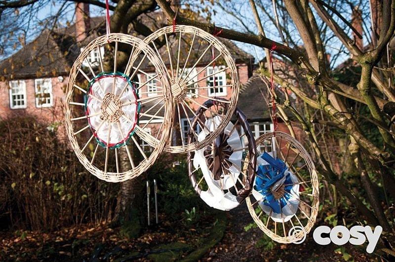 These beautiful wicker weaving wheels would be lovely with fairy lights and hung from a ceiling. Perhaps hang numbers or letters from them, hang outside in a tree, weave your natural treasures through them or great as a pretend steering wheel!

cosydirect.com/wicker-wheels-…
