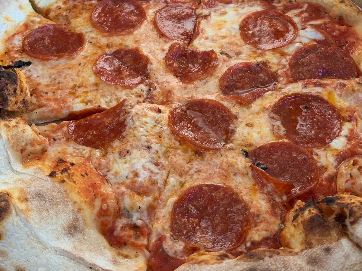 pieandcone's tweet photo. The El Clásico is our spin on an old favorite: the pepperoni pizza🍕. Made with pepperoni, mozzarella, &amp; organic tomato sauce, we wood-fire this classic pie to absolute perfection. To order, visit our website in bio or call ahead for pickup at 323-274-4728.  #PieAndCone #LAPizza https://t.co/WMgDs09KZp