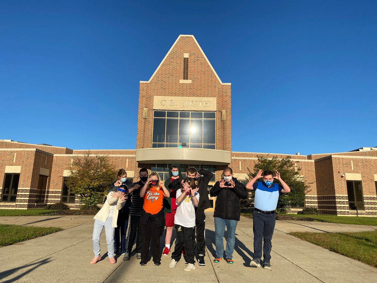 CBTOPSS's tweet photo. Thank you so much to @CBSouthHS for giving us space during the repairs at West. You guys are awesome! 👍🏻😊Excited to get back to @CBWestHS on Monday! 🖤💛🖤💛@kgehrenscb #westproud #cominghome https://t.co/Xft5bwZYO7