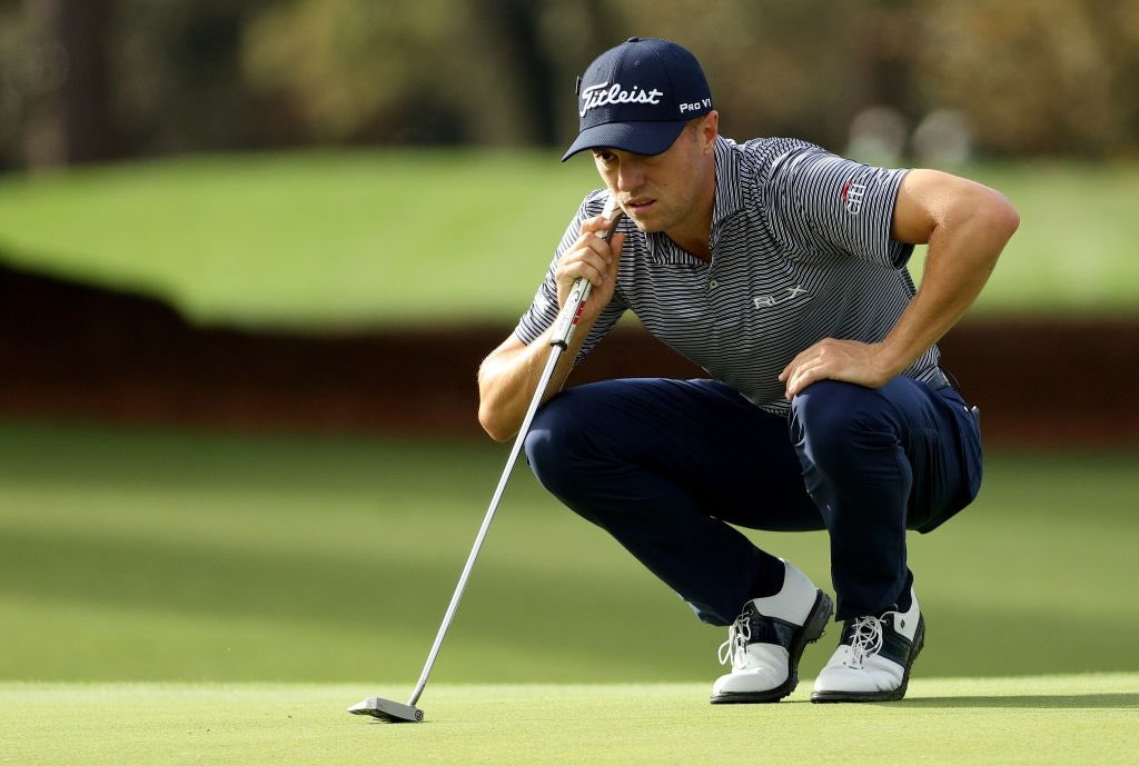 TrackingJT's tweet photo. 🚨HE BURIES IT. CLOSING BIRDIE!🐦

‼️Justin Thomas shoots a second round -3, 69 and shares the lead at 9 under par. What a day of golf, let’s go!🔥 #TheMasters https://t.co/l6JhROezRu