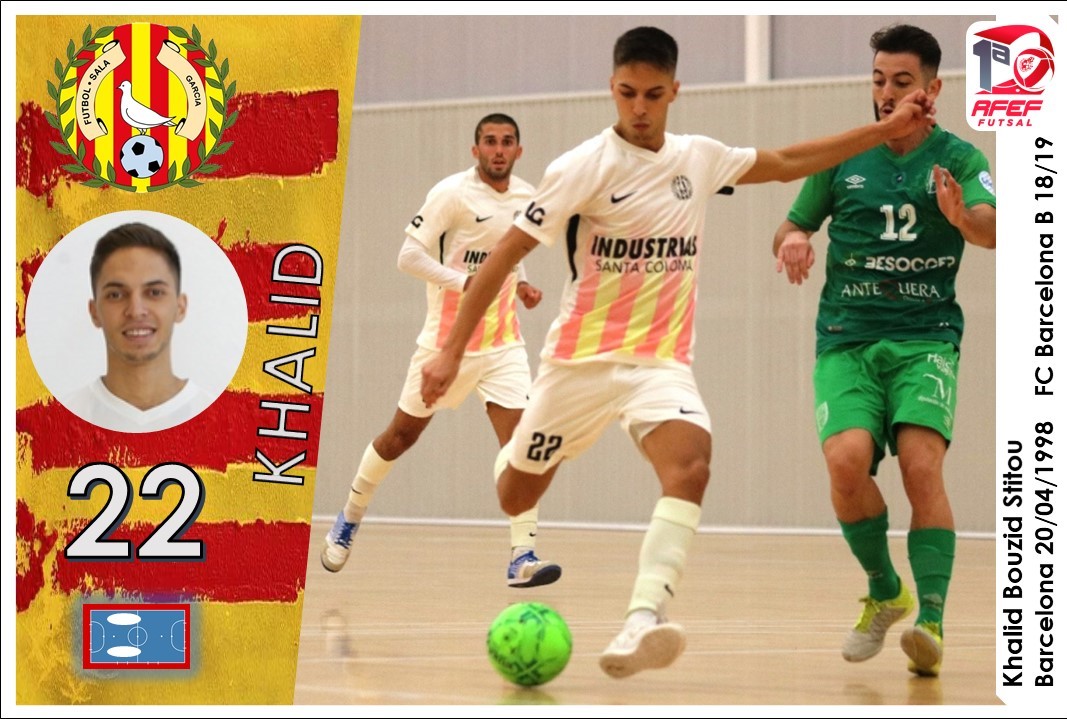celebracionde99's tweet photo. Seguimos con otro joven jugador y que en esta temporada lo esta haciendo francamente bien 💪💪 en la #Jor8 metió un buen gol ⚽ #CromoFutsal para @khalidst7 de @fsalagarcia ENHORABUENA 👏👏 #ILoveFutsal❤ https://t.co/rrhUDzQZme