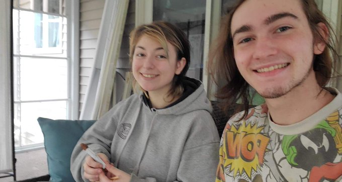 I look like im dying inside but its only the bad parts of me that are dying https://t.co/XrRNhQK1OQ<a href="/tag/xsxfridgesweeps"class="tags"><span>#xsxfridgesweeps</span></a>