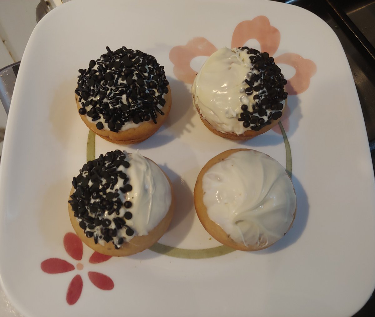 Jilli__jam's tweet image. #UnusAnnusisoverparty