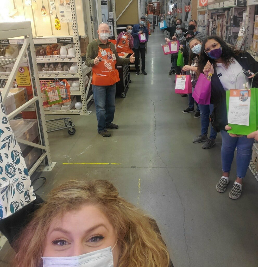 Ryan Pieratt (@pieratt_ryan) on Twitter photo Recognizing our great MET team with a goodie bag to show our appreciation. #oneteam #pnwmetpartnership <a href="/Bselch/">Brianna Selch</a> <a href="/knutson2_scott/">Scott Knutson</a> <a href="/Katepriest3/">Kate priest</a> Recognizing our great MET team with a goodie bag to show our appreciation. #oneteam #pnwmetpartnership <a href="/Bselch/">Brianna Selch</a> <a href="/knutson2_scott/">Scott Knutson</a> <a href="/Katepriest3/">Kate priest</a>