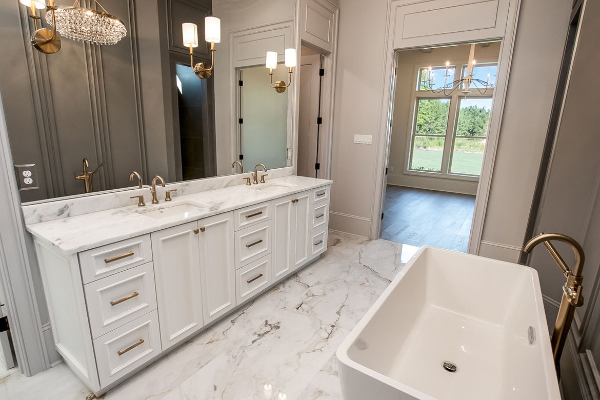 thekellywgroup's tweet image. So Much to See in Just the Master Suite Alone in This Uniquely Designed #CustomHome at Bedico Creek Preserve! #TakeATour of 437 S. Fairway Drive During the #2020FallTour! 
ow.ly/179Y50Cf0Mk